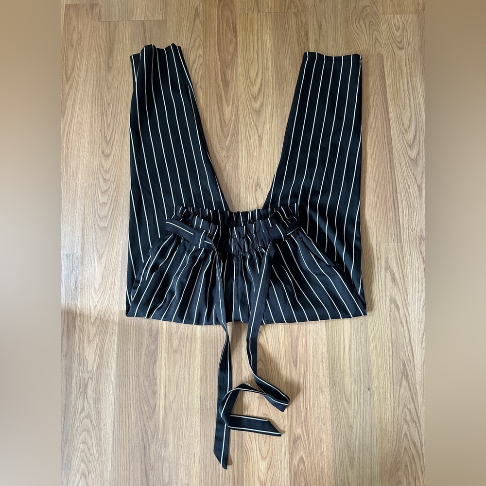 Fashion Nova dress pant